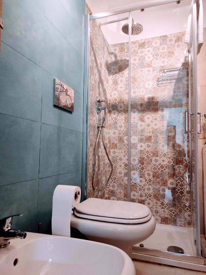 Bed On The Rocks Apartment Финале Лигуре Екстериор снимка