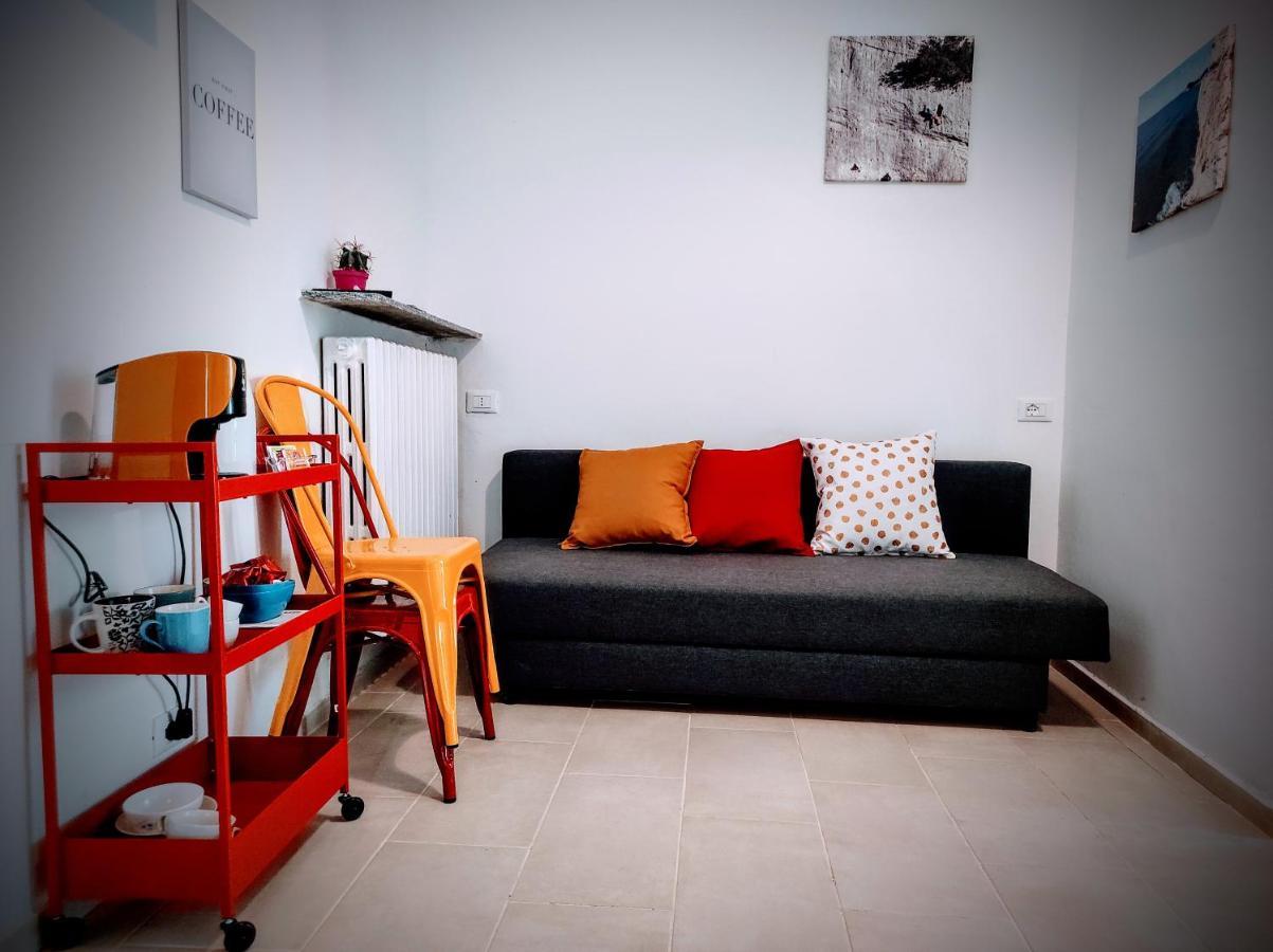 Bed On The Rocks Apartment Финале Лигуре Екстериор снимка