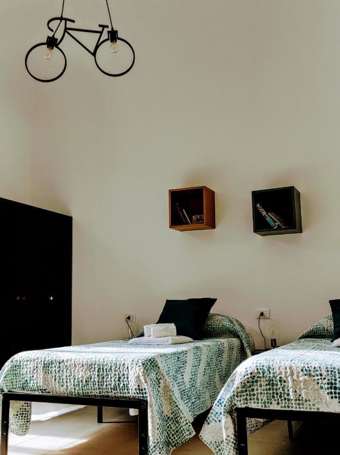 Bed On The Rocks Apartment Финале Лигуре Екстериор снимка
